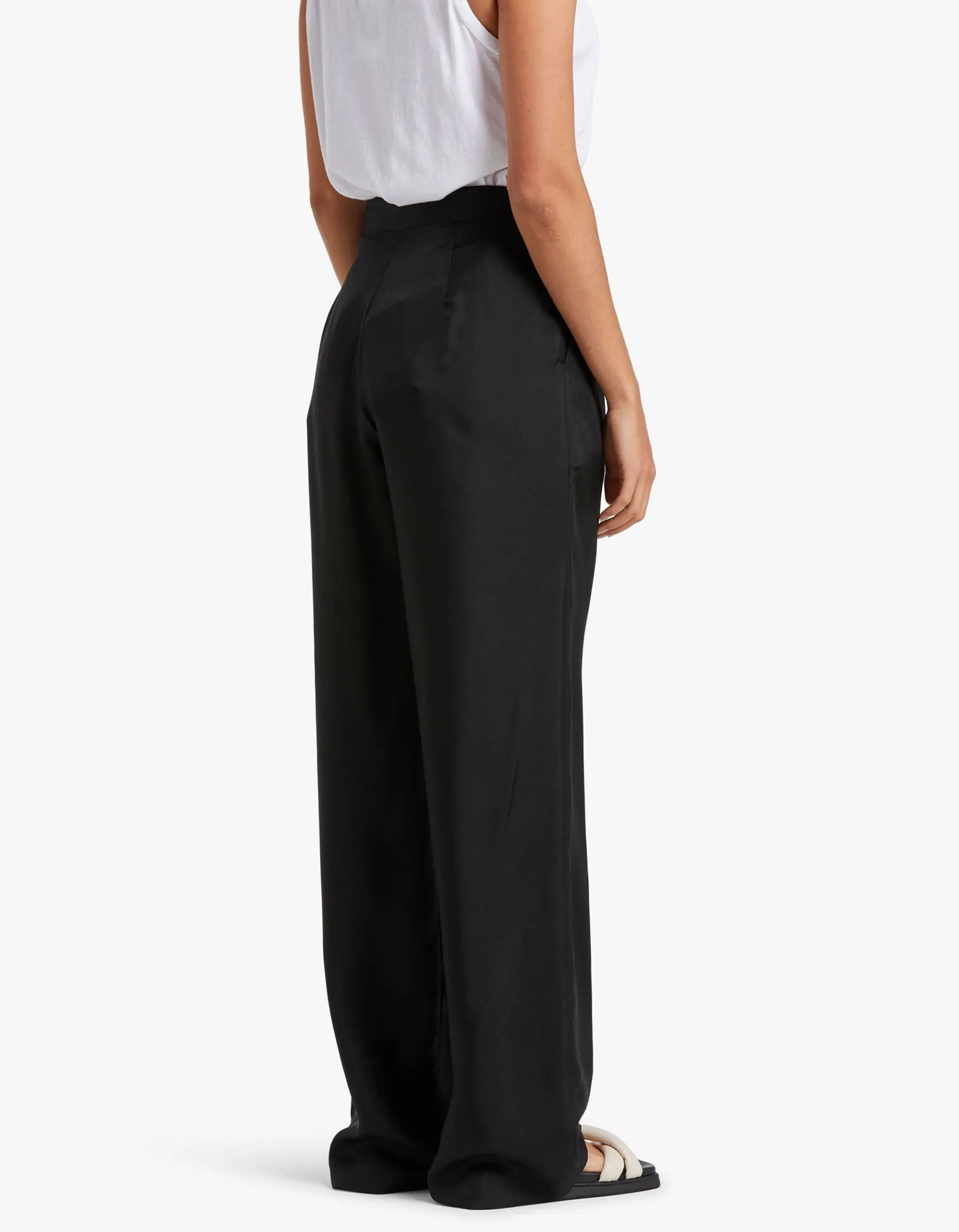 Accolade Pant - Black
