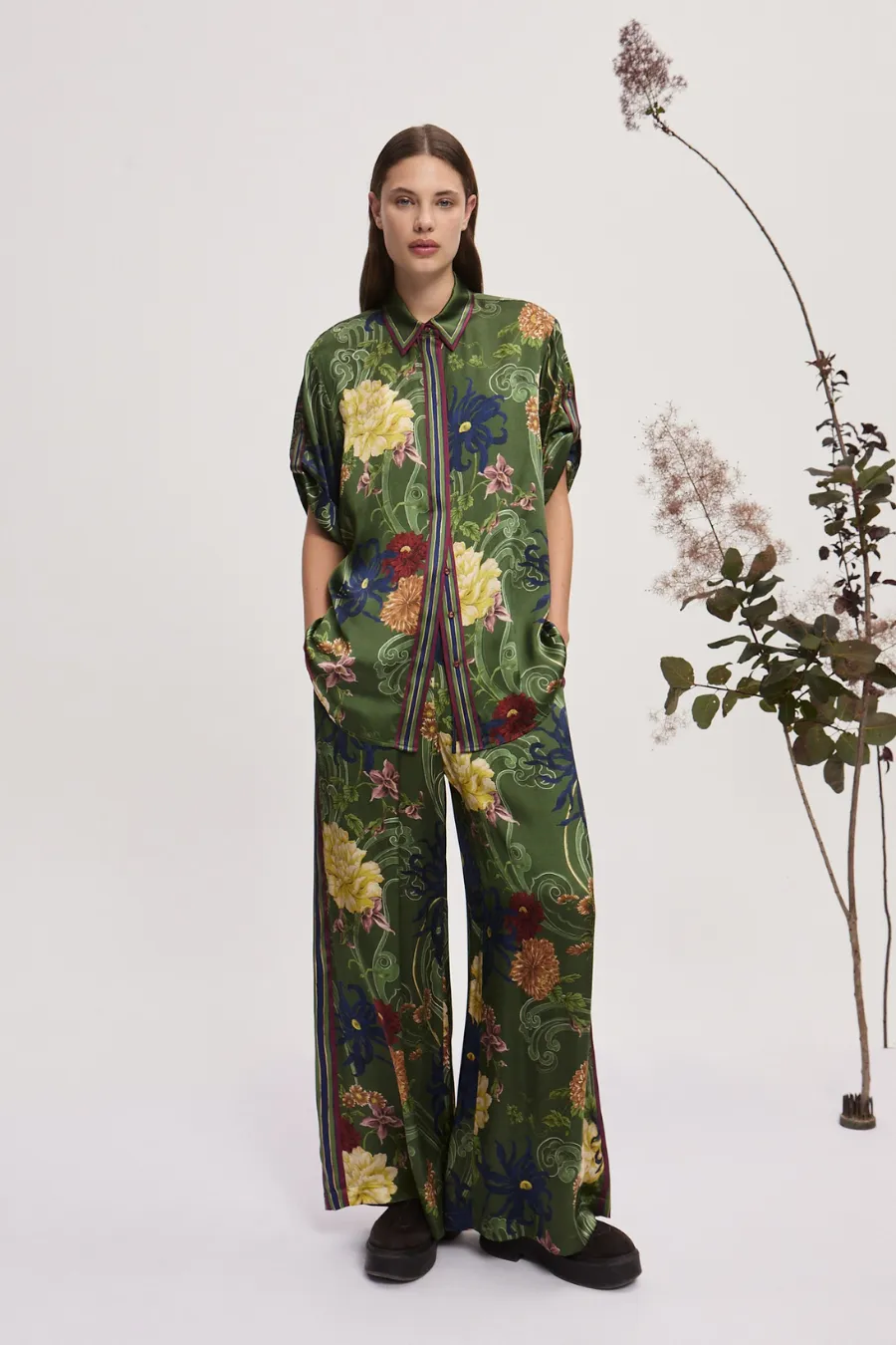 Avery Silk Pant Green