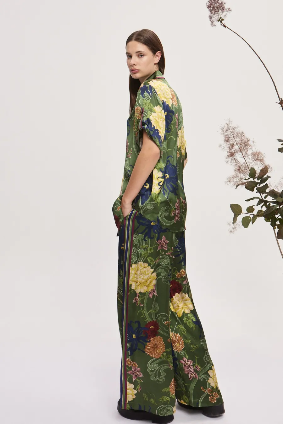 Avery Silk Pant Green