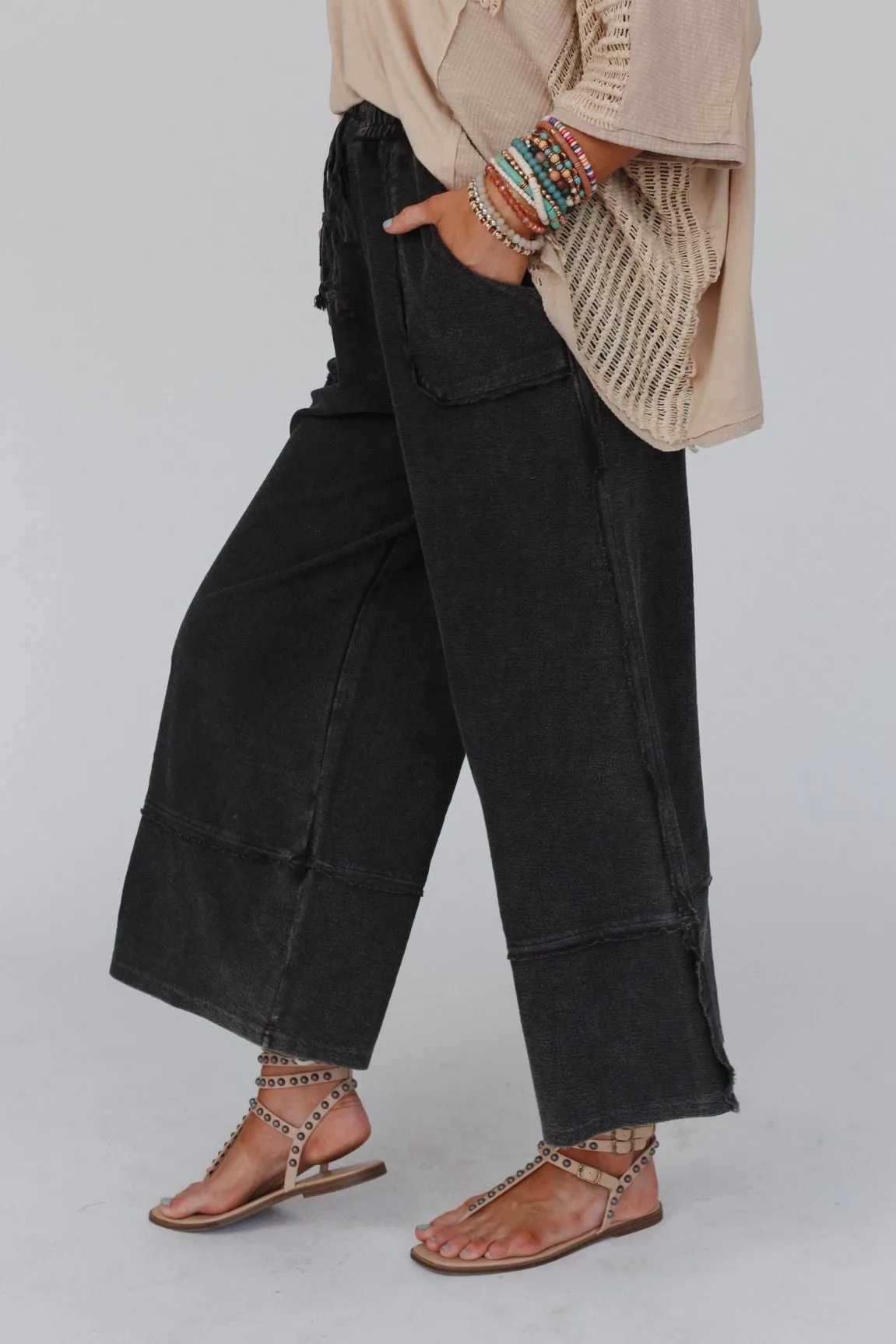 Easy Going Wide Leg Palazzo Pant - Black