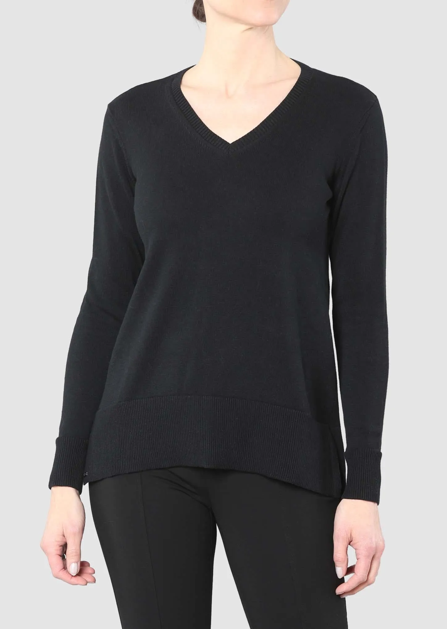 Ellie Knit V-Neck Sweater Style 805190