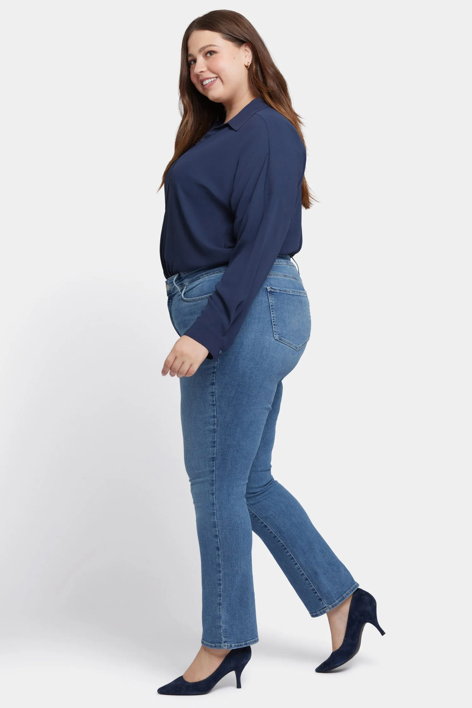 Marilyn Straight Jeans In Plus Size  - Heyburn