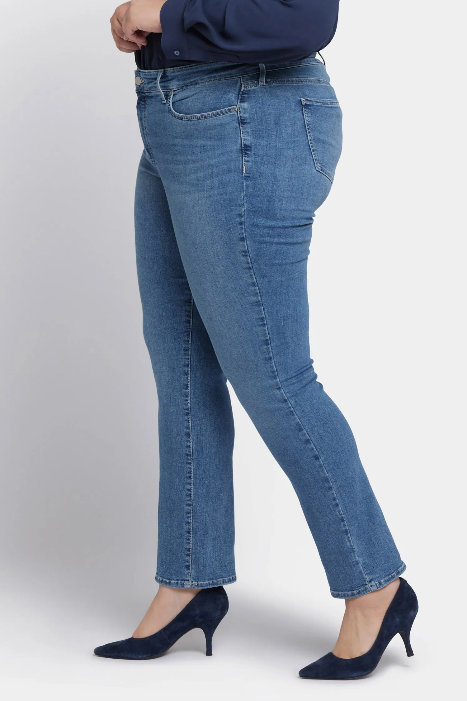 Marilyn Straight Jeans In Plus Size  - Heyburn