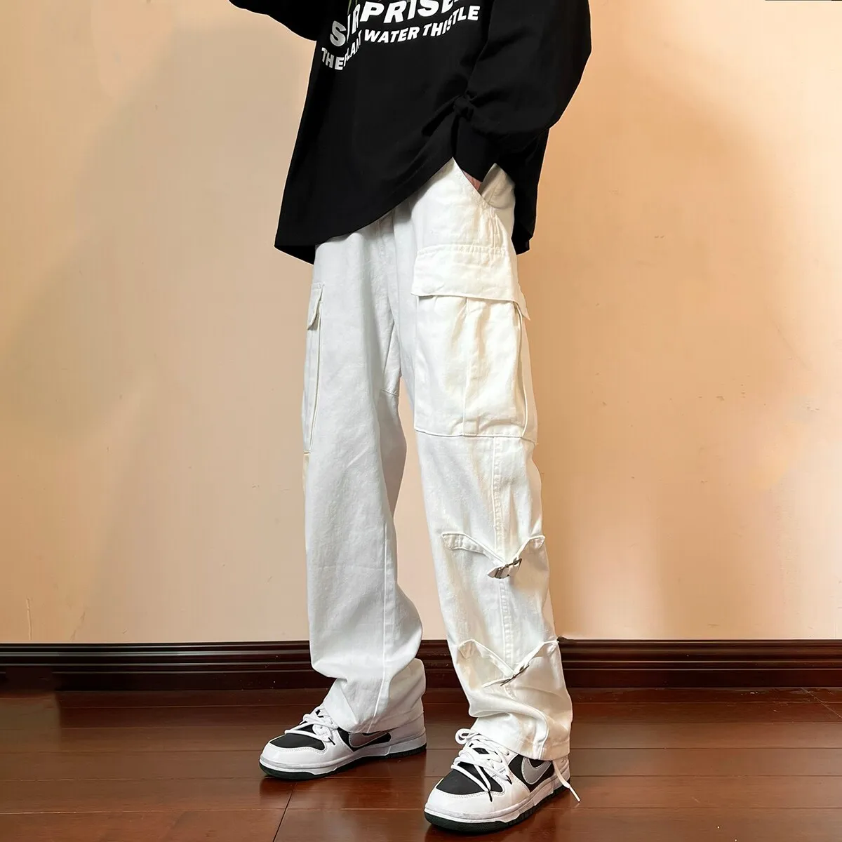 Street Buckle Side Baggy Jeans