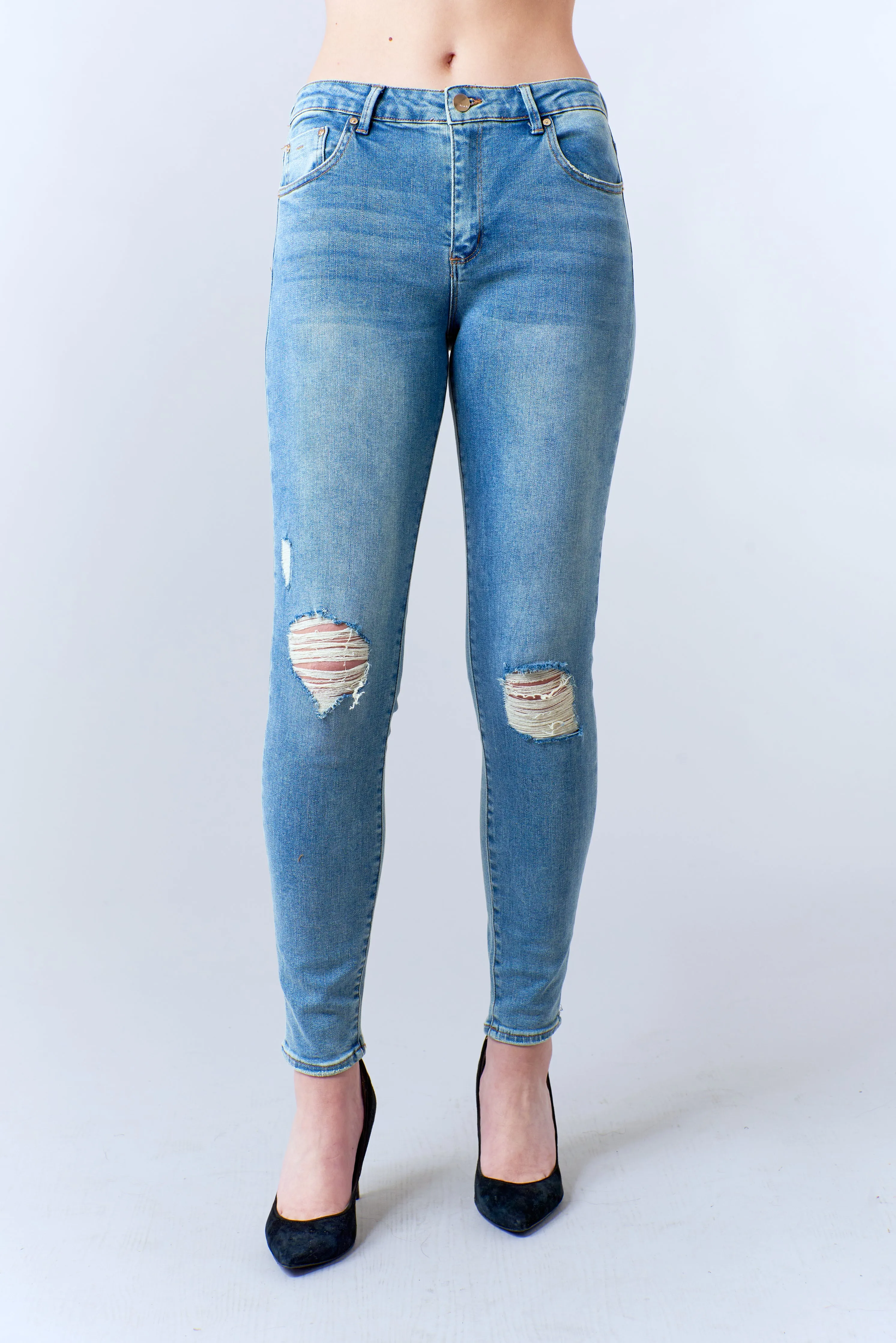 Tractr Denim, destroyed skinny jeans in light wash